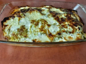 Kolbászos rakott kelkáposzta jénaiban